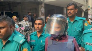 ছাত্রের ‘যৌন নিপীড়নের’ মামলায় ঢাবি শিক্ষক কারাগারে