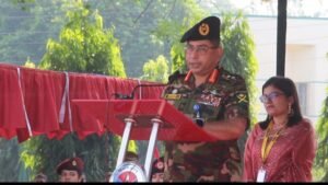 নারীদের বাদ দিয়ে দেশের উন্নয়নের চিন্তা করলে ভুল হবে: সেনাপ্রধান