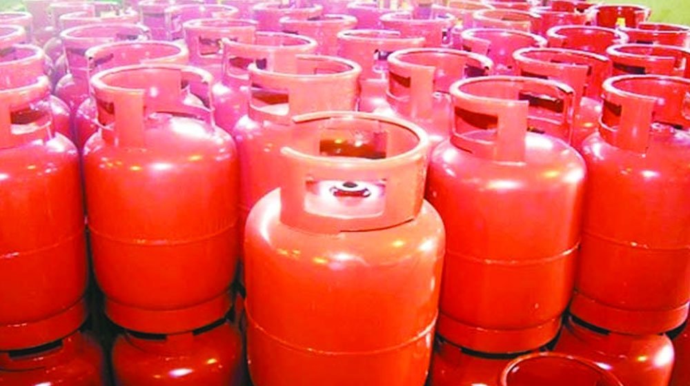 এলপিজির দাম বাড়ছে কিনা, জানাল বিইআরসি