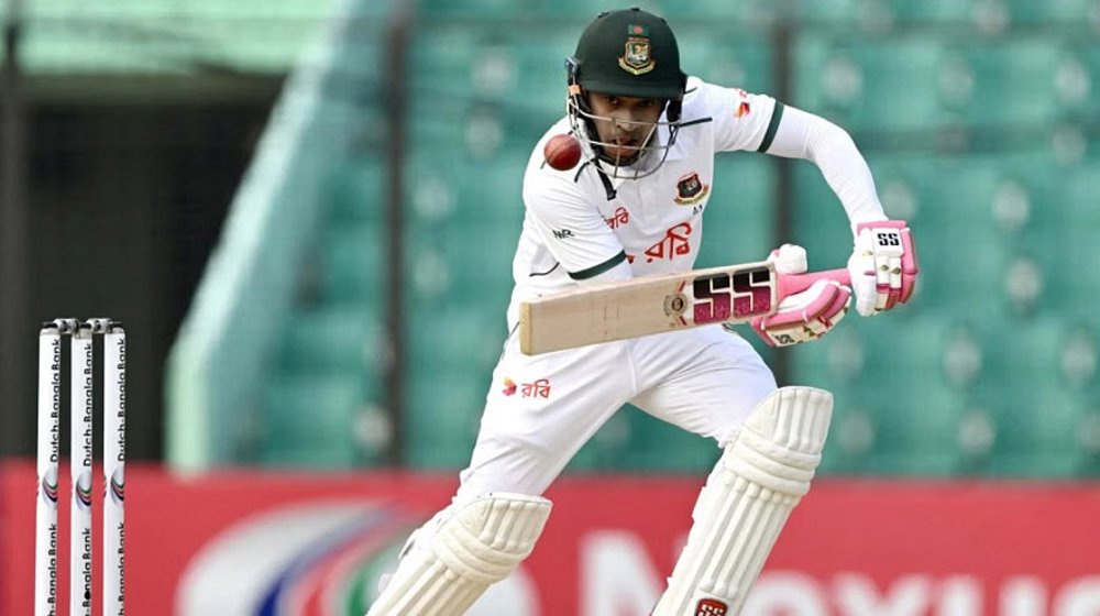 শততম টেস্টে ১ রানের অপেক্ষায় মুশফিক, শক্ত অবস্থানে বাংলাদেশ