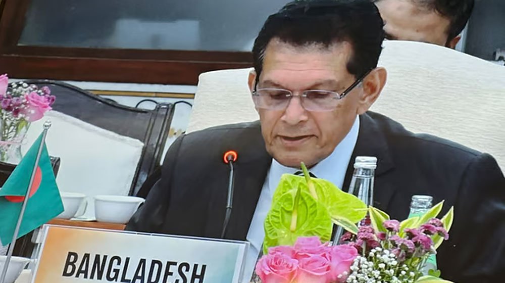 অভ্যন্তরীণ ইস্যুতে কারও হস্তক্ষেপ চায় না বাংলাদেশ: দিল্লিতে নিরাপত্তা উপদেষ্টা