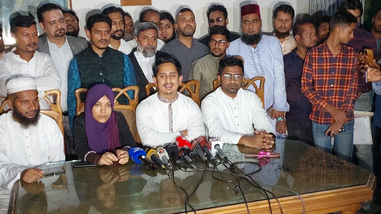 এনসিপি কত আসনে প্রার্থী দেবে, জানালেন সারজিস