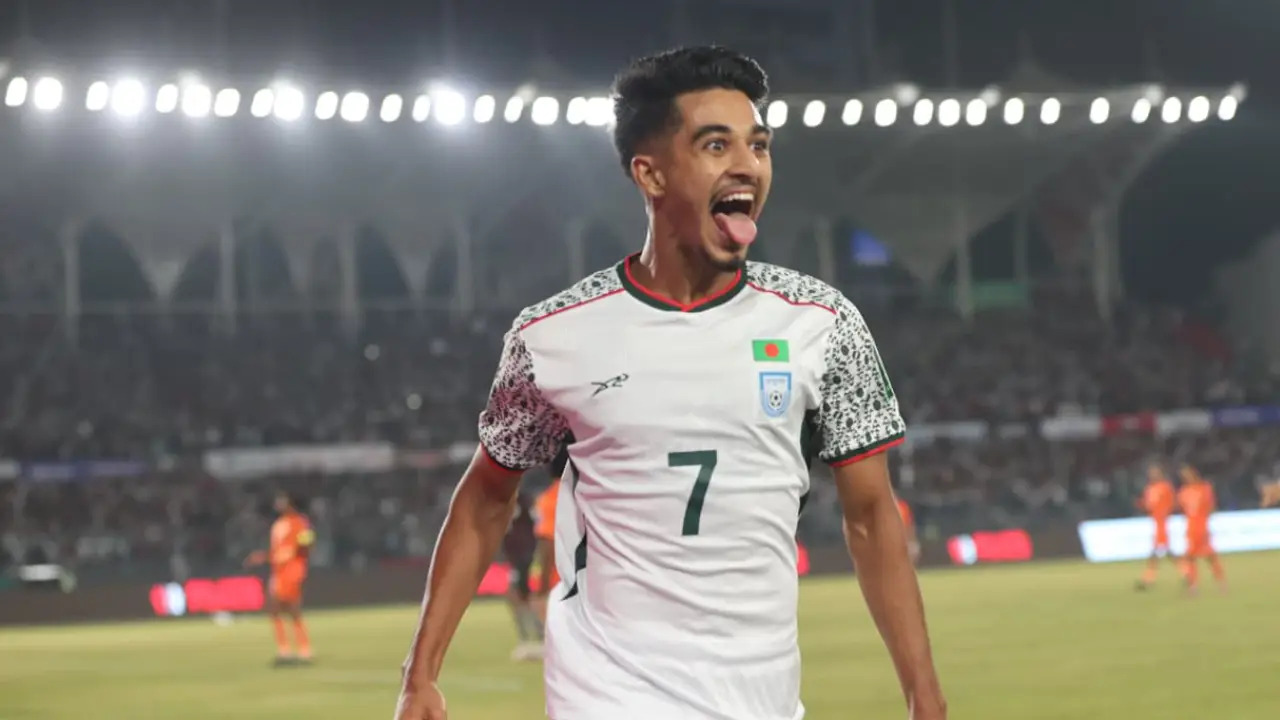 ভারতের বিপক্ষে লিড নিয়ে প্রথমার্ধ শেষ করল বাংলাদেশ