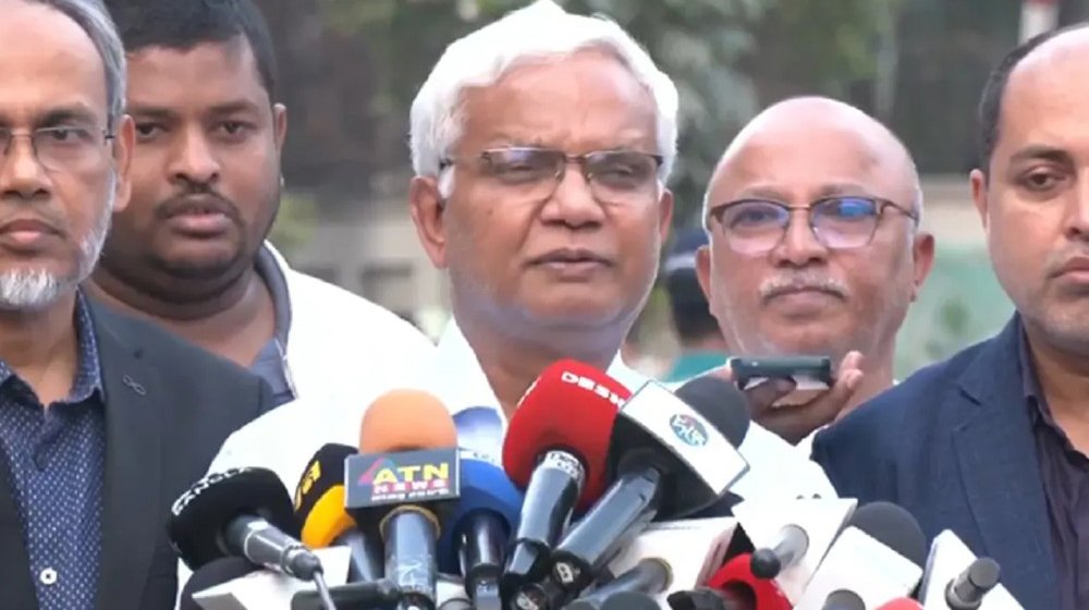 শারীরিক অবস্থার ওপর নির্ভর করছে খালেদা জিয়ার লন্ডন যাত্রা