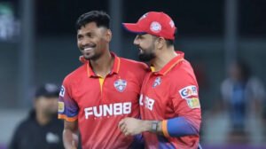 আইএল টি-টোয়েন্টিতে মোস্তাফিজের জোড়া উইকেট, দলের হার