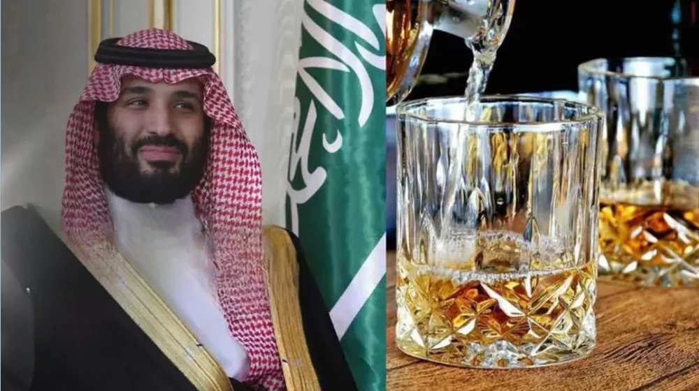 সৌদিতে মদের দোকান উন্মুক্ত