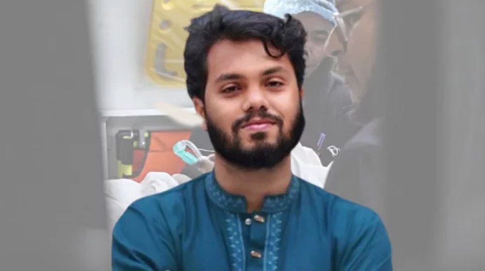 হাদিকে হত্যাচেষ্টা: ফয়সালের স্বাক্ষরিত চেকবইসহ তিনজনকে পুলিশে হস্তান্তর