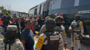 মেক্সিকোতে ট্রেন দুর্ঘটনায় ১৩ জন নিহত