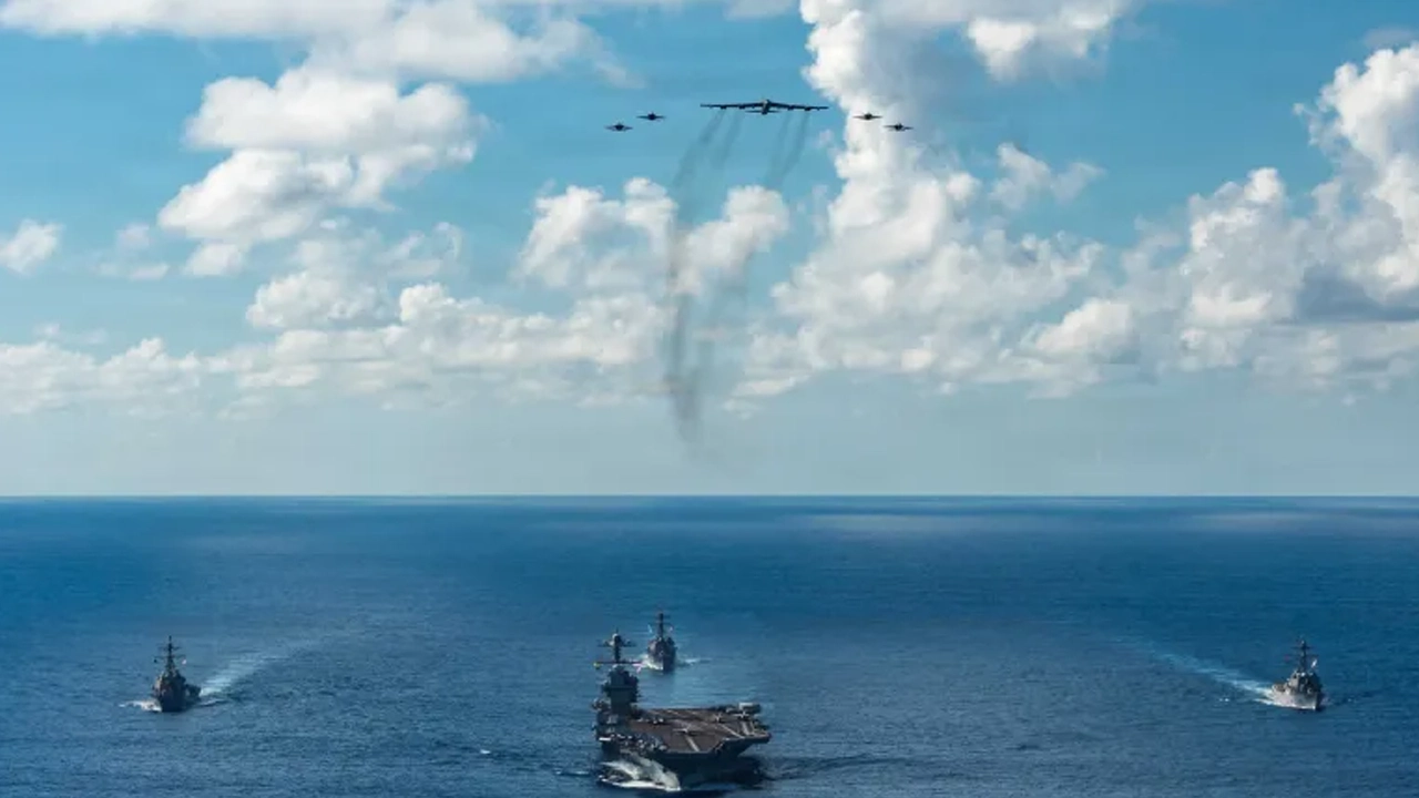 যুক্তরাষ্ট্রের হামলায় ক্যারিবিয়ান সাগরে নিহত ৪