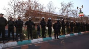 ‘ইরানে বিক্ষোভে ৩ হাজারের বেশি নিহত’