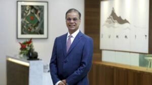 সামিটের আজিজ খানকে দুদকে তলব