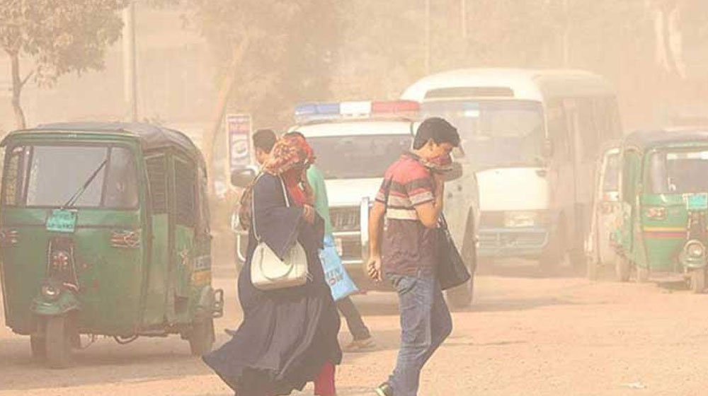 বায়ুদূষণে শীর্ষে ঢাকা