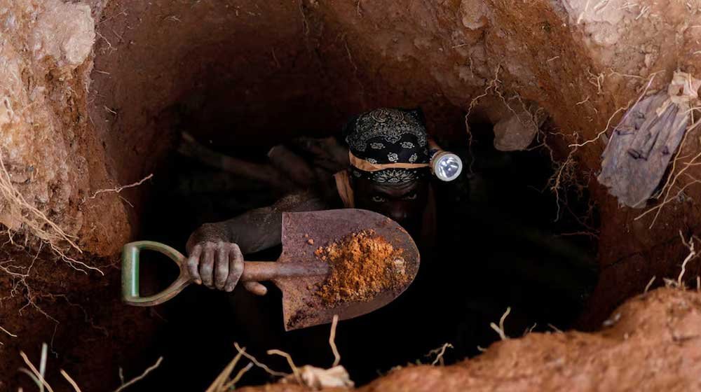 কঙ্গোতে খনি ধসে নিহত দুই শতাধিক