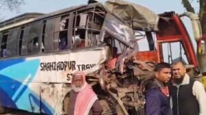 পাবনায় দুই বাসের মুখোমুখি সংঘর্ষে নিহত বেড়ে ৪