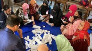 শান্তিপূর্ণ পরিবেশে ভোটগ্রহণ সম্পন্ন, চলছে গণনা