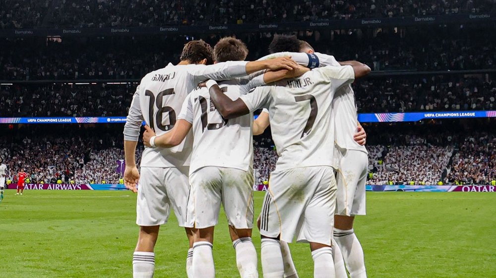 ভিনির গোলে শেষ ষোলোতে রিয়াল