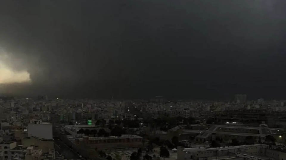 তেহরানে ইসরায়েলি হামলার পর ঝরছে কালো বৃষ্টি