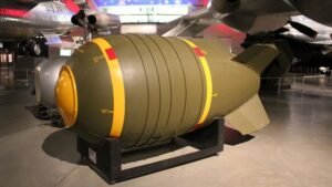 মার্কিন সামরিক বাহিনী ৬টি পারমাণবিক বোমা হারিয়ে ফেলেছে