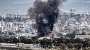 ইসরায়েলের বৃহত্তম তেল শোধনাগারে ইরানের হামলা, জ্বলছে আগুন