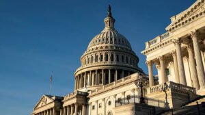 ইরানে স্থল অভিযানে বিভক্ত ট্রাম্পের দল, কংগ্রেসের অনুমোদন নিয়ে বিতর্ক