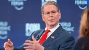 ইরানের তেলের ওপর বিধিনিষেধ শিথিল হতে পারে : মার্কিন অর্থমন্ত্রী