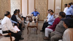 প্রধানমন্ত্রীর সঙ্গে পূজা উদযাপন পরিষদের প্রতিনিধিদের সাক্ষাৎ