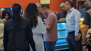 বনলতা এক্সপ্রেস নয়, মেয়ে জাইমাকে নিয়ে ‘প্রজেক্ট হেইল মেরি’ দেখেছেন প্রধানমন্ত্রী