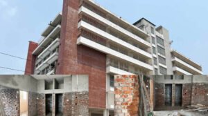 ৮ বছরেও শেষ হয়নি নরসিংদী হাসপাতালের নতুন ভবন, সেবা ব্যাহত