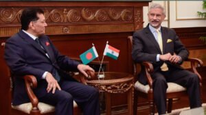 জয়শঙ্করের সঙ্গে বৈঠকে হাসিনাকে ফেরত চাইলেন পররাষ্ট্রমন্ত্রী
