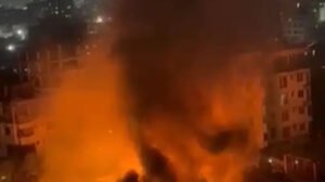 রাজধানীর তুরাগে বস্তিতে আগুন