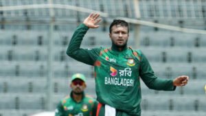 সাকিবকে লম্বা মেয়াদে  দলে রাখতে চান প্রধান নির্বাচক