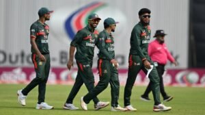 বাংলাদেশকে ২৪৮ রানের লক্ষ্য দিল নিউজিল্যান্ড