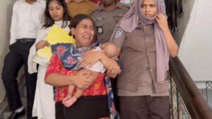 দেড় মাসের সন্তান নিয়ে যুব মহিলা লীগ নেত্রী শিল্পী কারাগারে