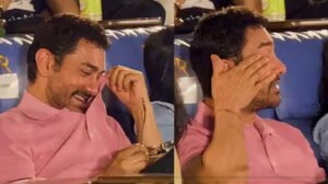 ছেলের অভিনয় দেখে কাঁদলেন আমির খান