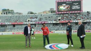 সিরিজ জয়ের লক্ষ্যে ব্যাটিংয়ে বাংলাদেশ, একাদশে সাইফউদ্দিন