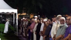 কারিনা কায়সারের প্রথম জানাজা সম্পন্ন