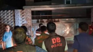 সাকিব আল হাসানের মাগুরার বাড়িতে হামলা