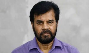 চিকিৎসার নতুন ধাপে লন্ডনে ফিরছেন ইলিয়াস কাঞ্চন