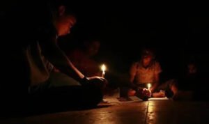 দেশে রেকর্ড লোডশেডিং, সক্ষমতার অর্ধেকও সামাল দিতে পারছে না বিদ্যুৎ খাত