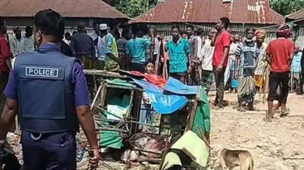 নেত্রকোণায় কবরস্থান নিয়ে বিরোধে সংঘর্ষ, আহত অর্ধশতাধিক