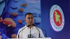 যারা বিভ্রান্তি ছড়াচ্ছে তাদের ‘চোখে চোখে’ রাখার আহ্বান প্রধানমন্ত্রীর