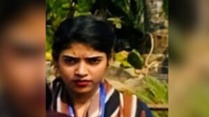 জামালপুরে দুর্গন্ধ ছড়ানোর পর বাসা থেকে ছাত্রীর ঝুলন্ত লাশ উদ্ধার