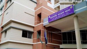 ধানমন্ডিতে ৩৯ লাখ টাকা ছিনতাইয়ের ঘটনায় গ্রেপ্তার ৪