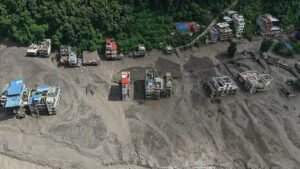 নেপালে আকস্মিক বন্যায় মৃত বেড়ে ৯৫, নিখোঁজ ৪০৩