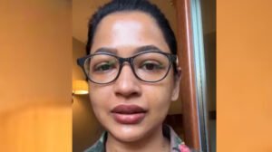 ‘আমি কেস ফাইল না করে ভেনিস থেকে বাংলাদেশে আসছি না’