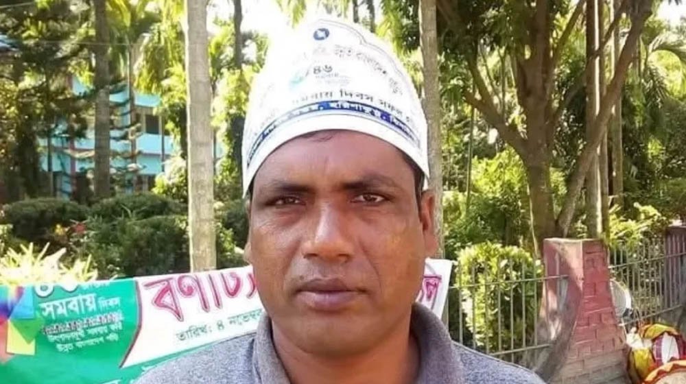 ঝিনাইদহে ইউপি সদস্যকে কুপিয়ে হত্যা