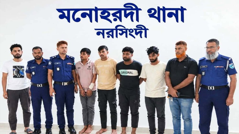 হাত-পা বেঁধে ডিমের গাড়ি লুট, ডাকাত দলের ৫ সদস্য গ্রেপ্তার