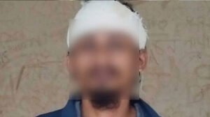 আজিমপুরে বাসে আগুন দেওয়ার চেষ্টার অভিযোগে আটক ১