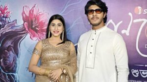 তৌসিফের সাথে প্রাণভোমরা দিয়ে ওটিটিতে শ্রেয়সী শ্রেয়ার অভিষেক