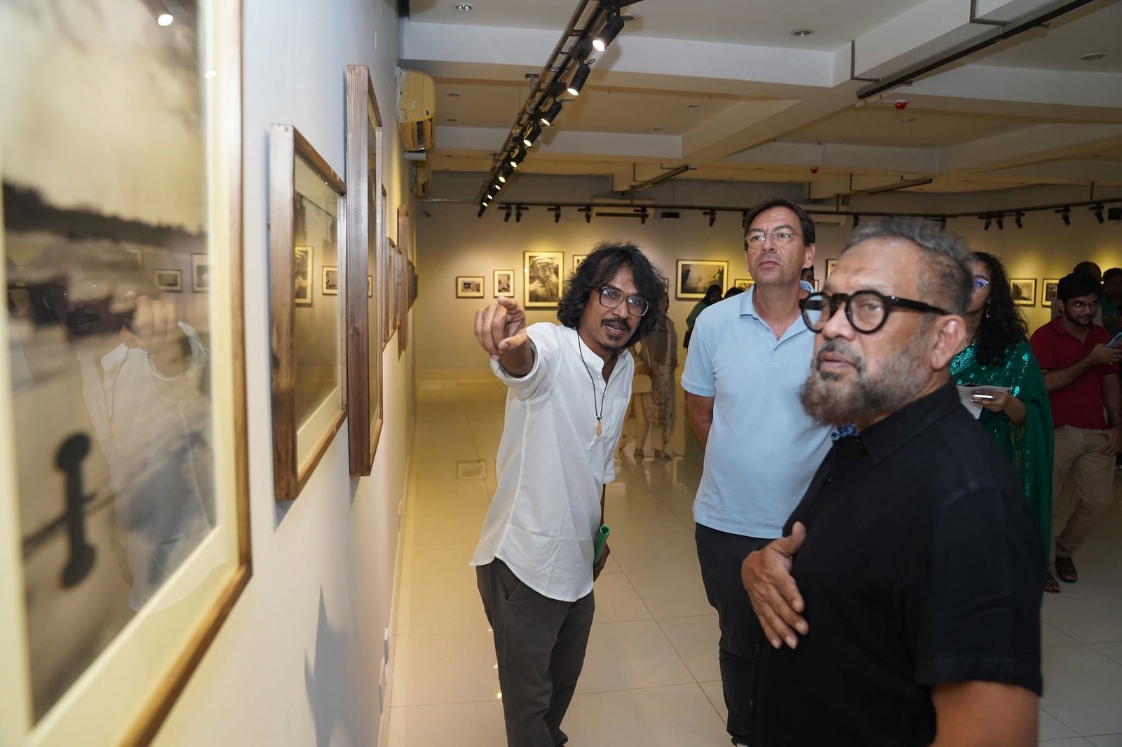দৃষ্টিশক্তির সীমা পেরিয়ে আরিফের ‘লিসেনিং বিয়ন্ড সাইট’